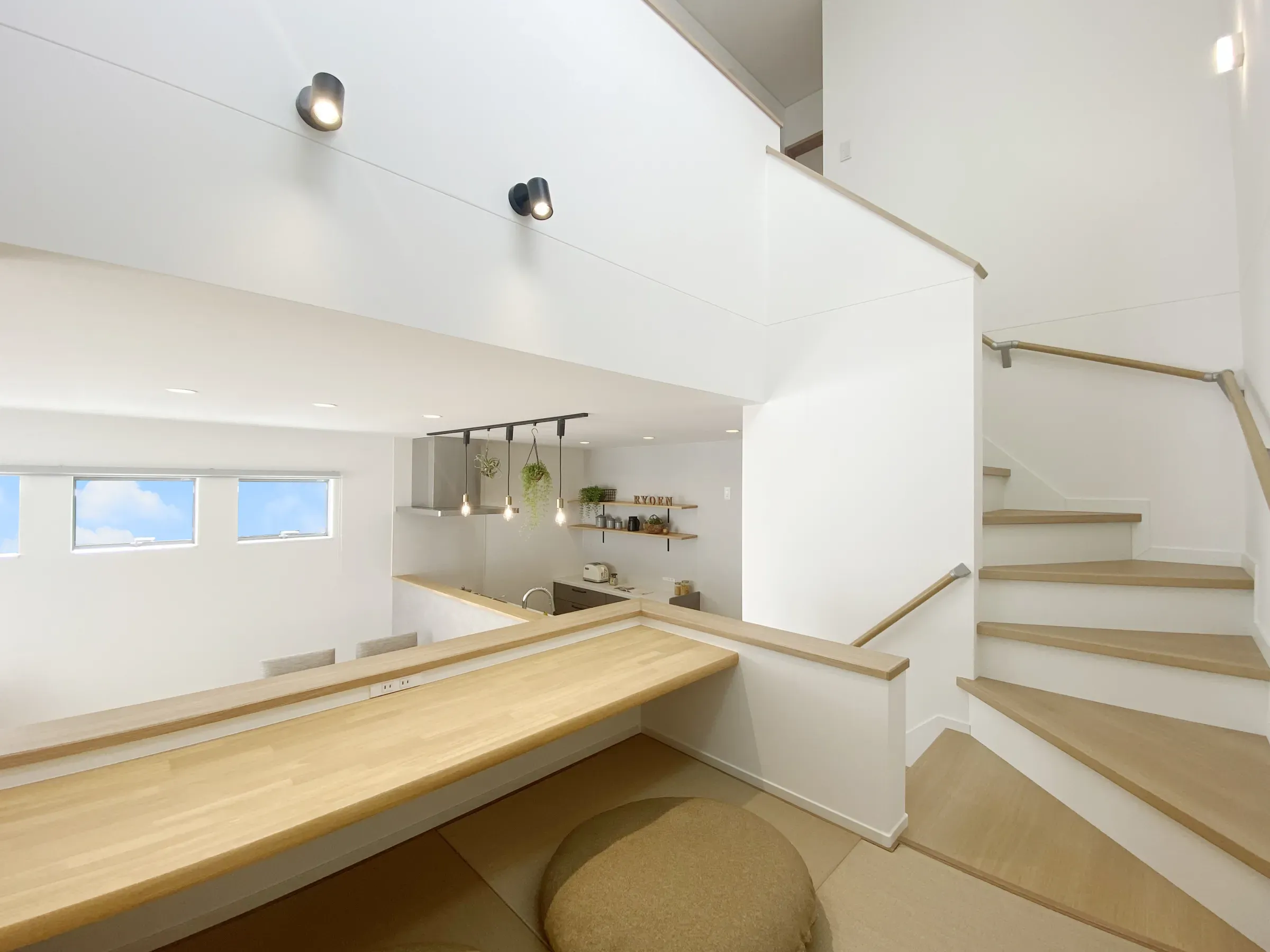 二階建てのおしゃれな間取り実例