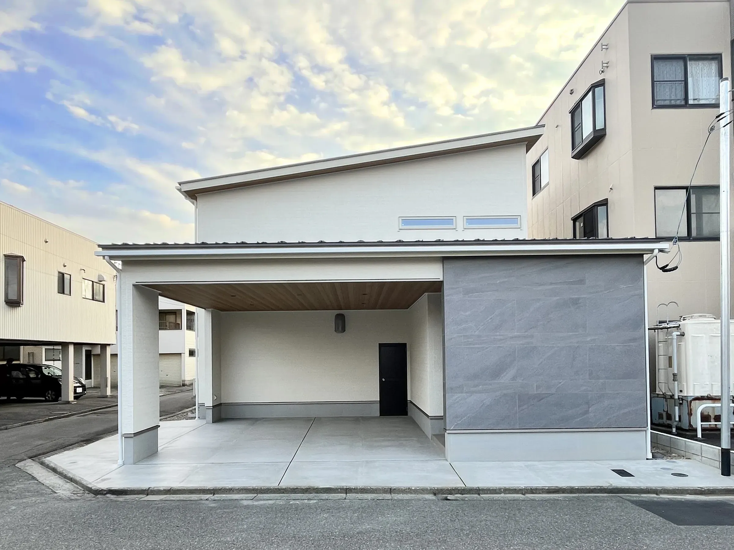 注文住宅　ガレージ