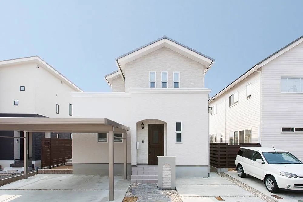 おしゃれ 部分二階 外観