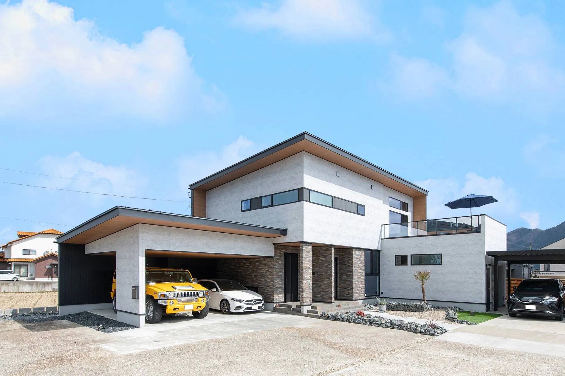 おしゃれ 部分二階 外観