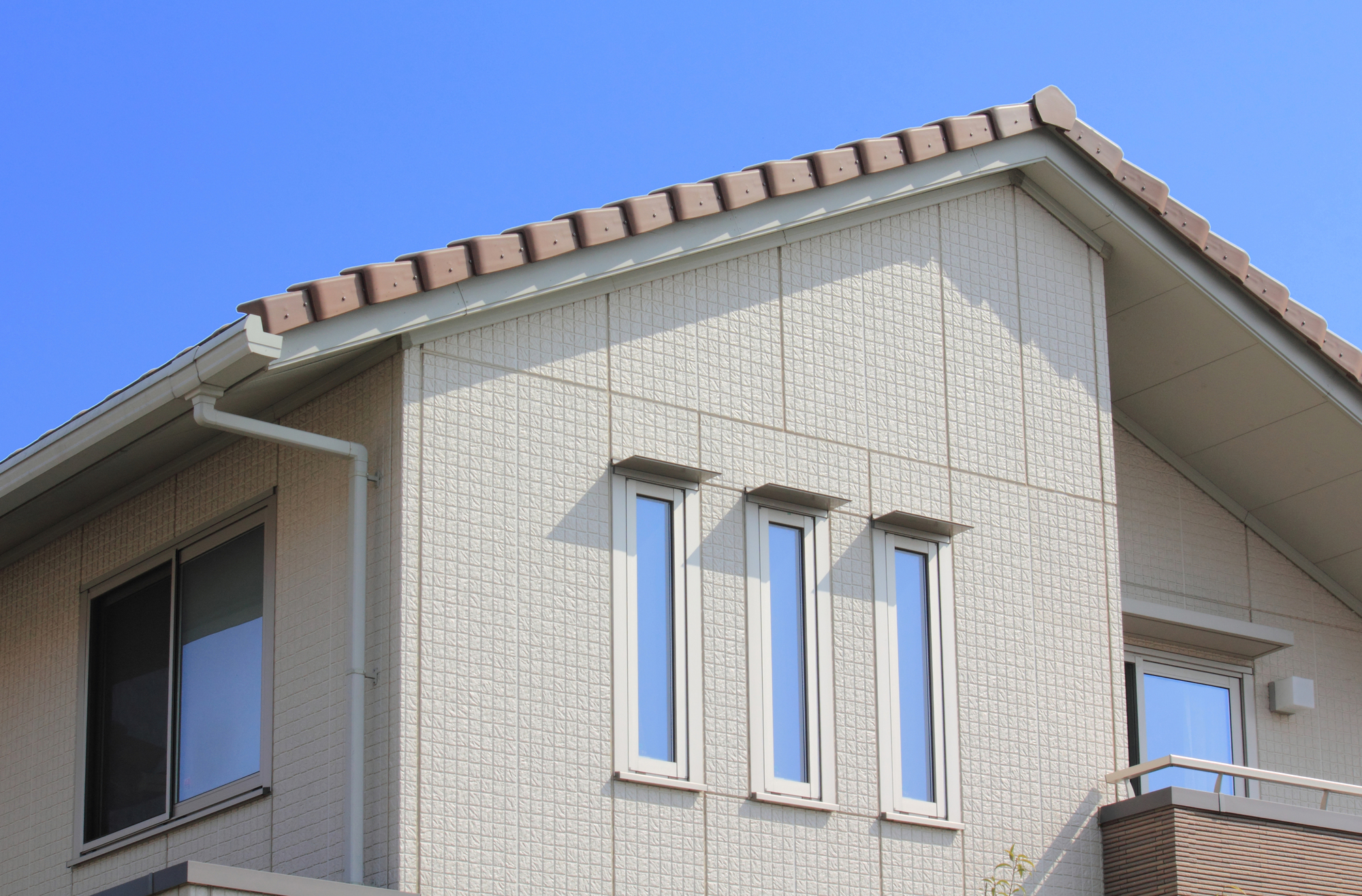 スリット窓の外観