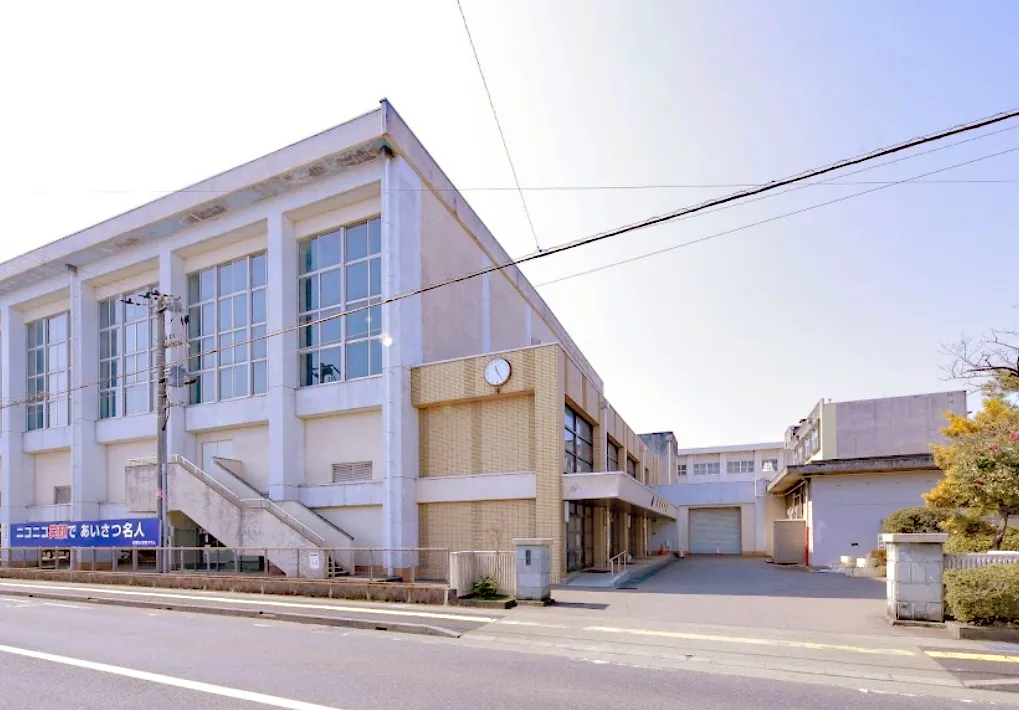 啓蒙小学校（850ｍ）