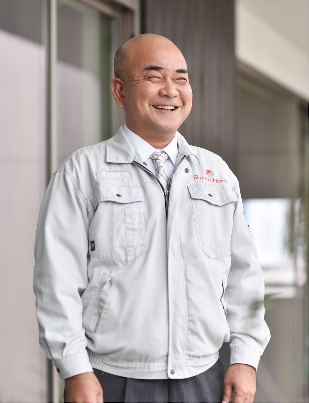 お客様一人一人が笑顔になれるようにがんばります。